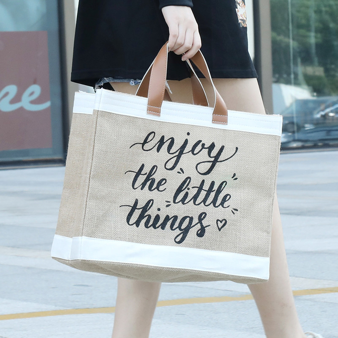 Groß gedruckte Tote-Jute-Taschen kundenspezifische hessische Taschen zum Rücksenden 1